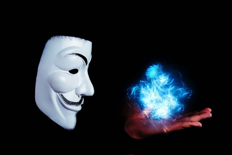 Come anonimizzare i dati prima di usarli su ChatGPT e altre AI