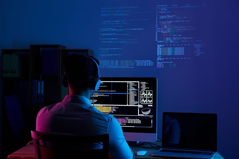 Il web oggi con l’avvento dell’AI: cosa è cambiato davvero